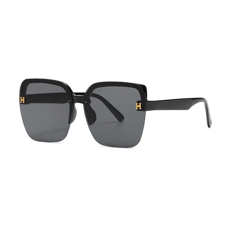 Prism Kwadratowe okulary przeciws\u0142oneczne ciemnoniebieski-srebrny Akcesoria Okulary przeciwsłoneczne Kwadratowe okulary przeciwsłoneczne 
